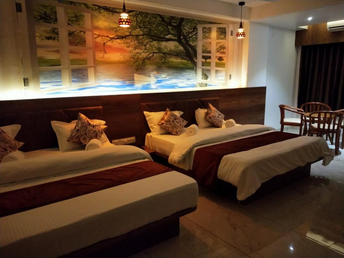 Hotel The Grand Piano - Best Business Hotel In Patan Dış mekan fotoğraf